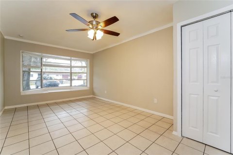 Casa en alquiler en Sarasota, Florida, 4 dormitorios, 131.74 m2 № 1913623 - foto 4