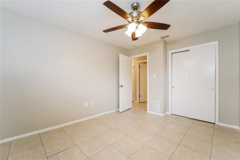 Casa en alquiler en Sarasota, Florida, 4 dormitorios, 131.74 m2 № 1913623 - foto 12