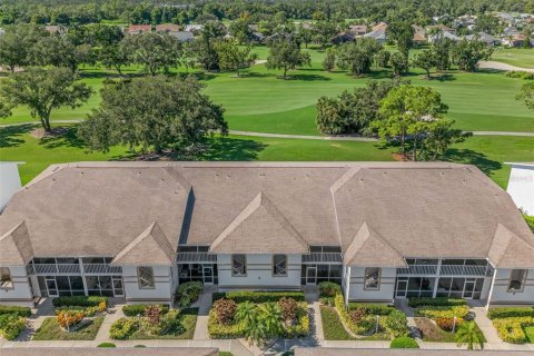 Condo in Bradenton, Florida, 2 bedrooms  № 1910088 - photo 21