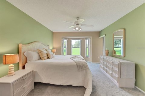 Condo in Bradenton, Florida, 2 bedrooms  № 1910088 - photo 11