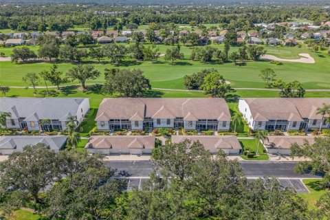 Condo in Bradenton, Florida, 2 bedrooms  № 1910088 - photo 10