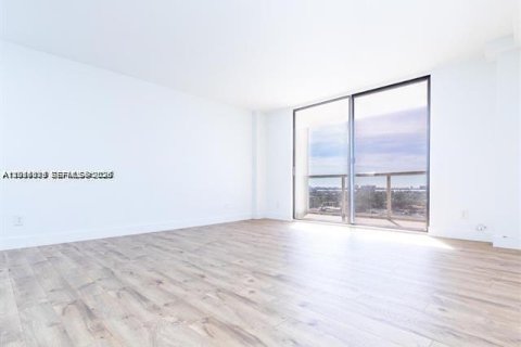 Copropriété à louer à North Miami, Floride: 1 chambre, 68.75 m2 № 2076038 - photo 7