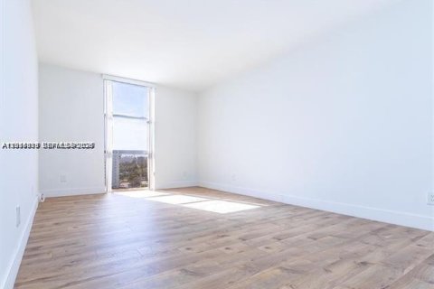 Copropriété à louer à North Miami, Floride: 1 chambre, 68.75 m2 № 2076038 - photo 19