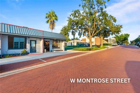 Immobilier commercial à louer à Clermont, Floride: 267.56 m2 № 2422716 - photo 4