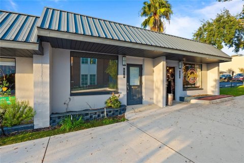 Immobilier commercial à louer à Clermont, Floride: 267.56 m2 № 2422716 - photo 2