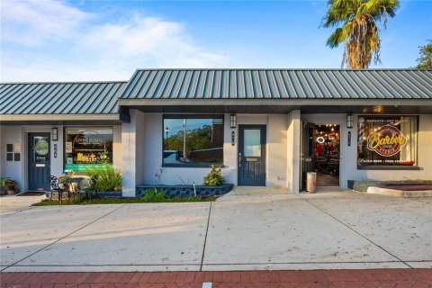 Immobilier commercial à Clermont, Floride 267.56 m2 № 2422716