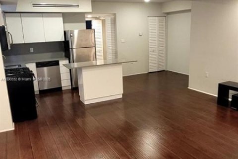 Appartement à louer à Miami Beach, Floride: 1 chambre, 344.2 m2 № 1946880 - photo 5