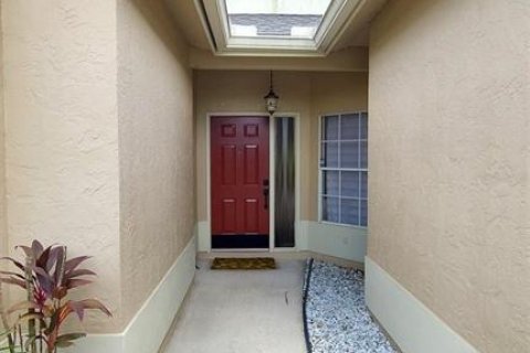 Villa ou maison à louer à Orlando, Floride: 3 chambres, 162.02 m2 № 2399386 - photo 4