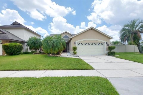Villa ou maison à Orlando, Floride 3 chambres, 162.02 m2 № 2399386