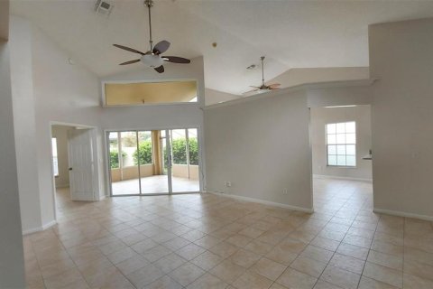 Villa ou maison à louer à Orlando, Floride: 3 chambres, 162.02 m2 № 2399386 - photo 8
