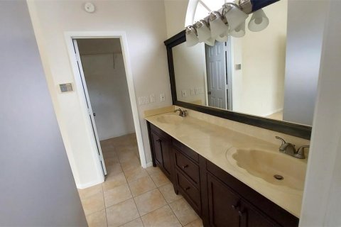 Villa ou maison à louer à Orlando, Floride: 3 chambres, 162.02 m2 № 2399386 - photo 21