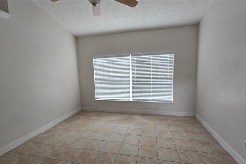 Villa ou maison à louer à Orlando, Floride: 3 chambres, 162.02 m2 № 2399386 - photo 30