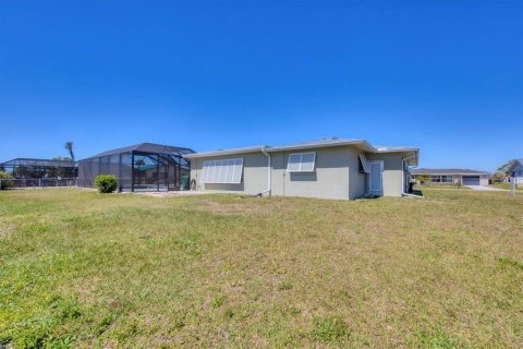 House in Rotonda, Florida 4 bedrooms, 227.24 sq.m. № 1577454 - photo 22