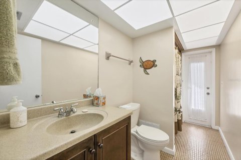 House in Rotonda, Florida 4 bedrooms, 227.24 sq.m. № 1577454 - photo 17