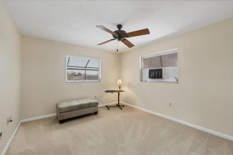 House in Rotonda, Florida 4 bedrooms, 227.24 sq.m. № 1577454 - photo 18