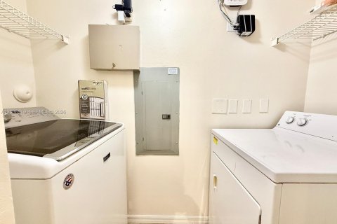 Copropriété à louer à West Palm Beach, Floride: 1 chambre, 70.61 m2 № 2154738 - photo 11