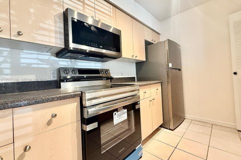Copropriété à louer à West Palm Beach, Floride: 1 chambre, 70.61 m2 № 2154738 - photo 9