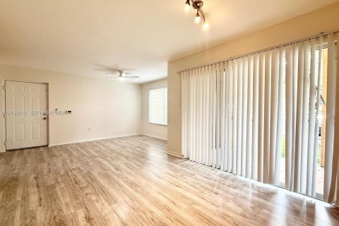 Copropriété à louer à West Palm Beach, Floride: 1 chambre, 70.61 m2 № 2154738 - photo 5