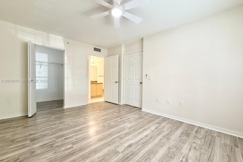 Copropriété à louer à West Palm Beach, Floride: 1 chambre, 70.61 m2 № 2154738 - photo 14