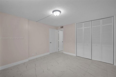 Copropriété à louer à Boca Raton, Floride: 3 chambres, 167.6 m2 № 1981657 - photo 26