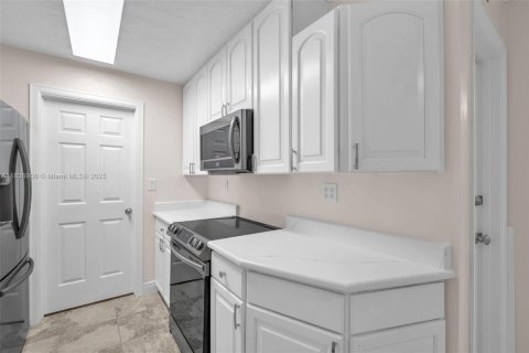 Copropriété à louer à Boca Raton, Floride: 3 chambres, 167.6 m2 № 1981657 - photo 18