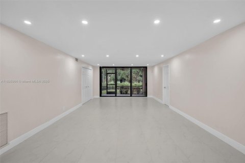 Copropriété à louer à Boca Raton, Floride: 3 chambres, 167.6 m2 № 1981657 - photo 3