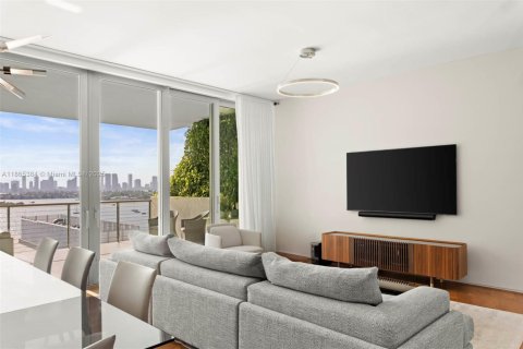 Copropriété à vendre à Miami Beach, Floride: 2 chambres, 177.44 m2 № 1926103 - photo 26