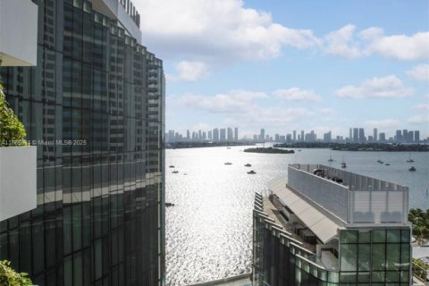 Copropriété à vendre à Miami Beach, Floride: 2 chambres, 177.44 m2 № 1926103 - photo 21