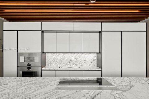 Copropriété à vendre à Miami Beach, Floride: 2 chambres, 177.44 m2 № 1926103 - photo 4