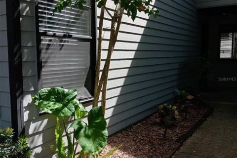Townhouse in Gainesville, Florida 3 bedrooms, 126.44 sq.m. № 2221046 - photo 4