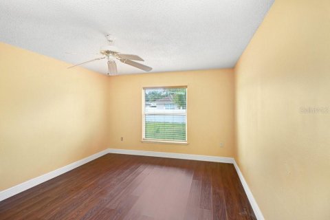 Casa en venta en Kissimmee, Florida, 3 dormitorios, 168.15 m2 № 2377555 - foto 10