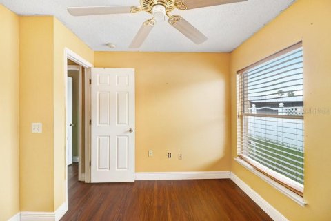 Casa en venta en Kissimmee, Florida, 3 dormitorios, 168.15 m2 № 2377555 - foto 12