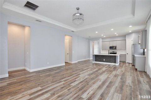 Casa en alquiler en Orlando, Florida, 32 dormitorios, 243.59 m2 № 1912295 - foto 9