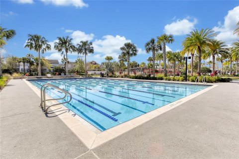 Casa en alquiler en Orlando, Florida, 32 dormitorios, 243.59 m2 № 1912295 - foto 26