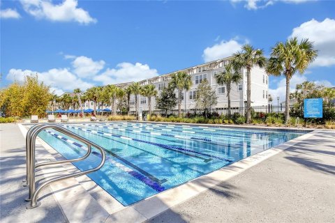 Casa en alquiler en Orlando, Florida, 32 dormitorios, 243.59 m2 № 1912295 - foto 24