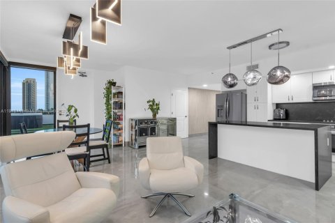 Copropriété à vendre à Sunny Isles Beach, Floride: 3 chambres, 206.24 m2 № 1966855 - photo 6