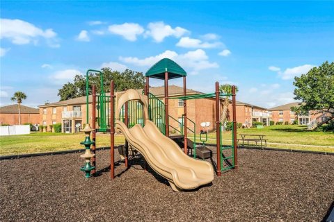 Condominio en venta en Maitland, Florida, 1 dormitorio, 70.51 m2 № 1609634 - foto 4
