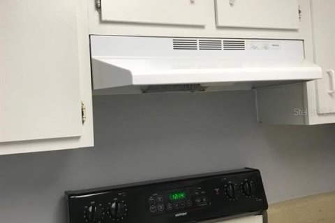 Condominio en venta en Maitland, Florida, 1 dormitorio, 70.51 m2 № 1609634 - foto 8
