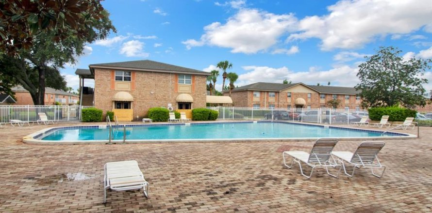Condominio en Maitland, Florida, 1 dormitorio № 1609634