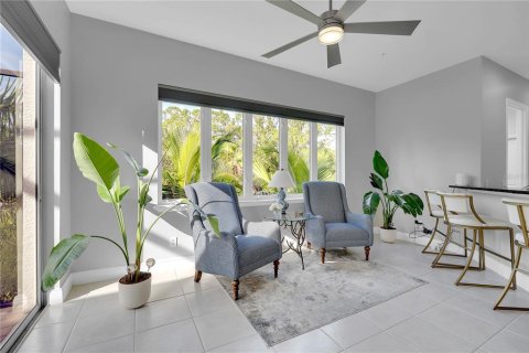Condo in Longboat Key, Florida, 3 bedrooms № 2113287 - photo 12