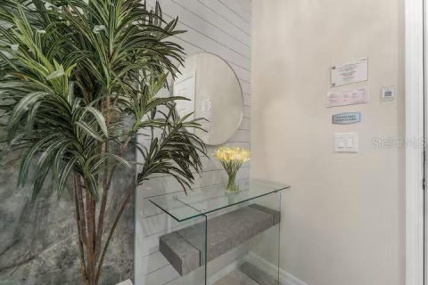 Touwnhouse à vendre à Davenport, Floride: 5 chambres, 213.02 m2 № 2148632 - photo 21