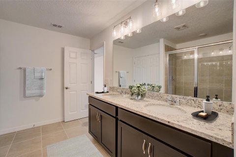 Casa en venta en Titusville, Florida, 5 dormitorios, 226.12 m2 № 1810797 - foto 11