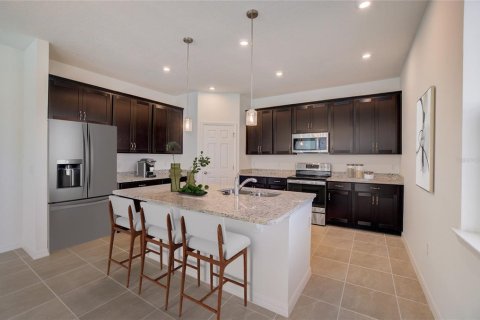 Casa en venta en Titusville, Florida, 5 dormitorios, 226.12 m2 № 1810797 - foto 7