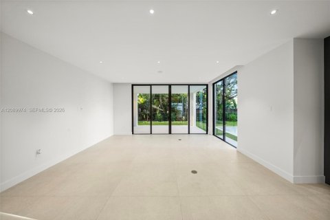 Villa ou maison à vendre à South Miami, Floride: 6 chambres, 603.21 m2 № 2370351 - photo 21