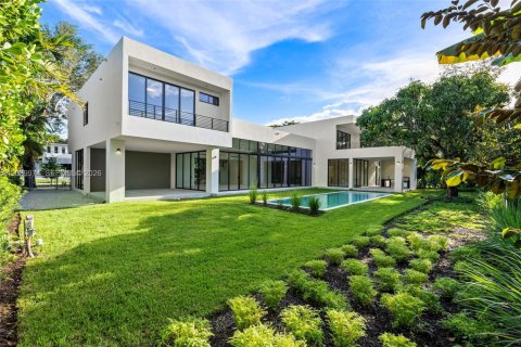 Villa ou maison à vendre à South Miami, Floride: 6 chambres, 603.21 m2 № 2370351 - photo 5