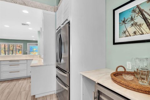 Casa en venta en Pompano Beach, Florida, 3 dormitorios, 224.82 m2 № 2005893 - foto 10