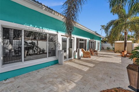 Casa en venta en Pompano Beach, Florida, 3 dormitorios, 224.82 m2 № 2005893 - foto 24