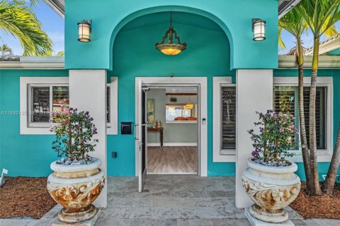 Casa en venta en Pompano Beach, Florida, 3 dormitorios, 224.82 m2 № 2005893 - foto 4