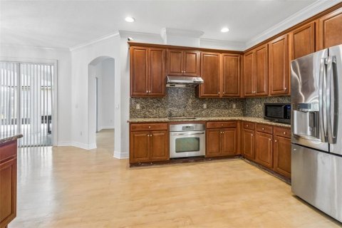 Снять в аренду виллу или дом в Тампа, Флорида 8 комнат, 248.89м2, № 2150577 - фото 26