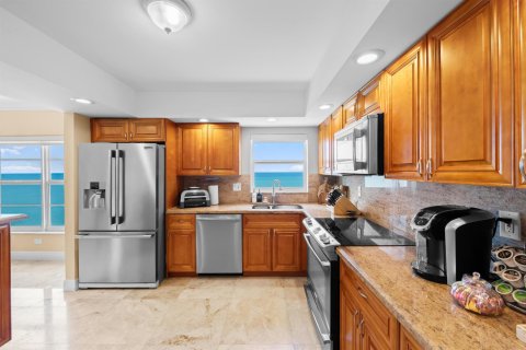 Copropriété à vendre à Fort Lauderdale, Floride: 3 chambres, 193.24 m2 № 2392719 - photo 14